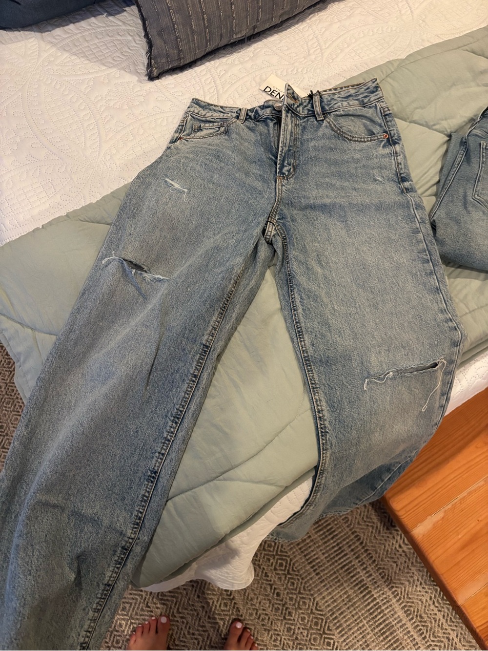 Dynamite Light Blue High Rise Wide Leg Jeans - Picture 5 of 6
